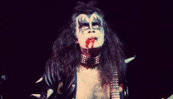 gene-simmons-kiss-1976-foto-chris-walter-wireimage_widelg.jpg
