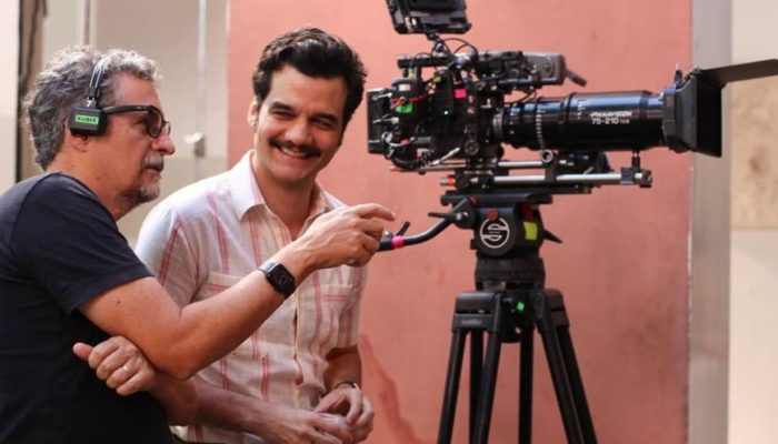 kleber-mendonca-filho-e-wagner-moura-se-reunem-para-a-estreia-de-o-agente-secreto-no-festival-de-can.jpeg kleber-mendonca-filho-e-wagner-moura-se-reunem-para-a-estreia-de-o-agente-secreto-no-festival-de-can.jpeg