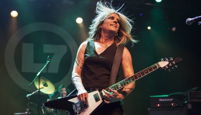 l7-donita-sparks-2016-foto-marc-broussely-redferns_widelg.jpg l7-donita-sparks-2016-foto-marc-broussely-redferns_widelg.jpg