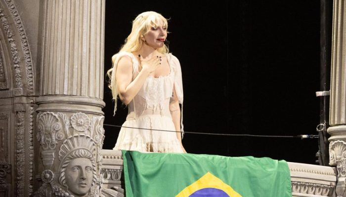 lady-gaga-declara-o-seu-amor-ao-brasil-e-faz-o-mundo-de-testemunha-foto-brazil-news_widelg.jpg lady-gaga-declara-o-seu-amor-ao-brasil-e-faz-o-mundo-de-testemunha-foto-brazil-news_widelg.jpg