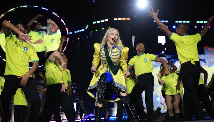lady-gaga-reprise-do-show-da-cantora-em-copacabana-e-adiada-saiba-mais-2213365966_41200459288_widelg.jpeg lady-gaga-reprise-do-show-da-cantora-em-copacabana-e-adiada-saiba-mais-2213365966_41200459288_widelg.jpeg