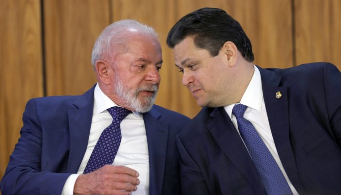 lula-com-davi-alcolumbre-foto-jose-cruz-agencia-brasil.jpg lula-com-davi-alcolumbre-foto-jose-cruz-agencia-brasil.jpg