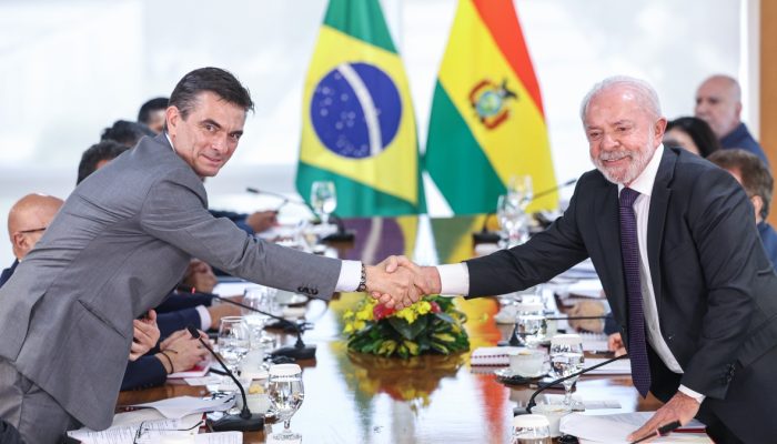 lula-com-rodrigo-paz-foto-marcelo-camargo-agencia-brasil.jpg