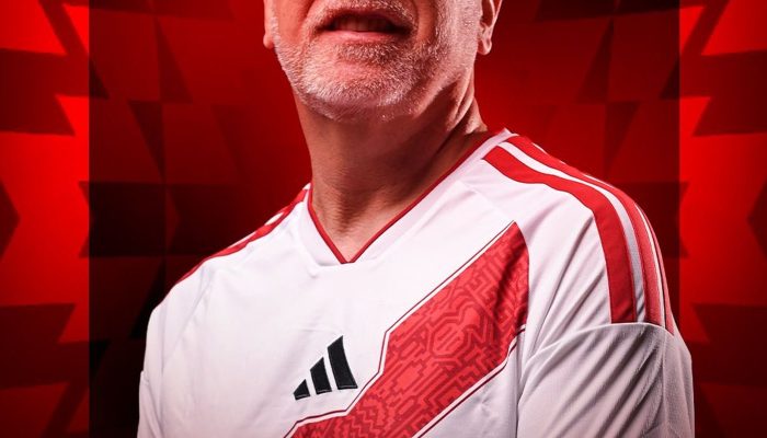 mano_menezes_selecao_peruana.jpg