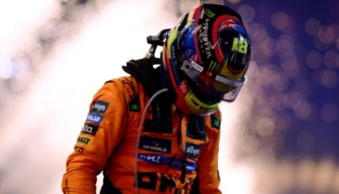 mclaren.jpeg mclaren.jpeg