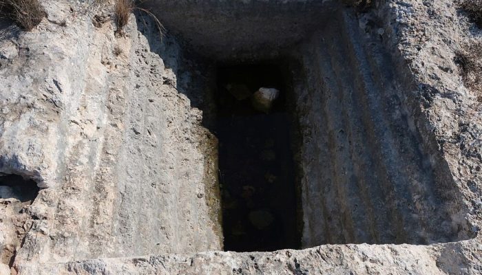 mikveh-descoberto-em-jerusalem.jpg