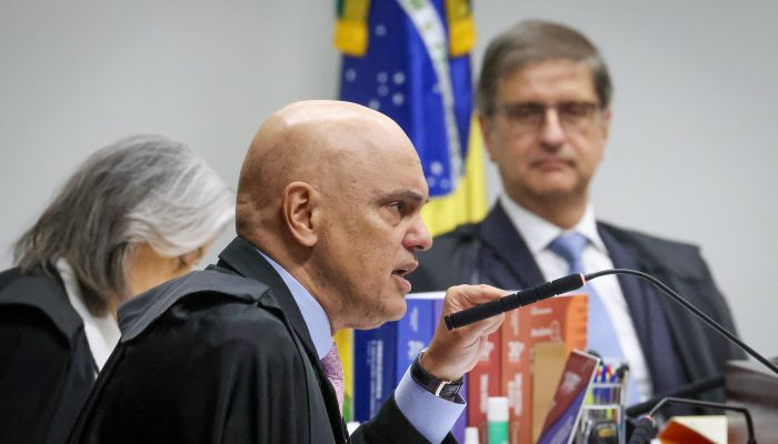moraes-STF-censura.jpg