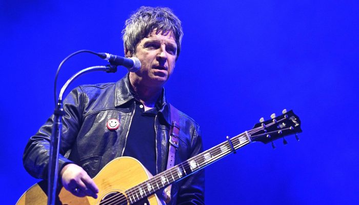 noel-gallagher-oasis-2023-foto-Gus-Stewart-Redferns-via-Getty-Images-1856198885.jpg
