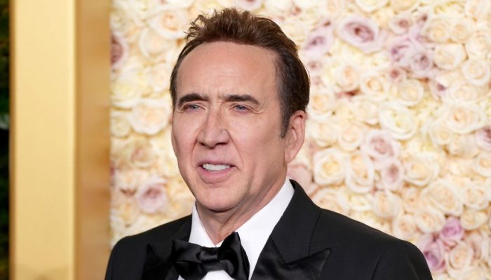 o-cantor-que-sempre-e-confundido-com-nicolas-cage-e-vice-versa-2192667569_ur164651597_widelg.jpg