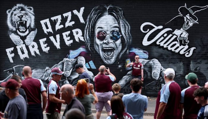 ozzy-osbourne-aston-villa-2025-foto-dan-istitene-getty-images-1-1_widelg.jpg