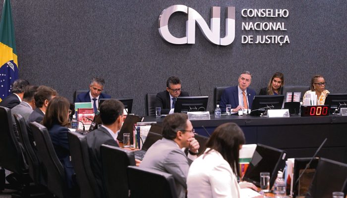 penduricalhos-juizes-cnj.jpg
