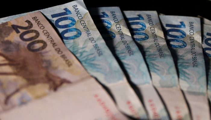 real-dinheiro-notas-100-e-200-foto-jose-cruz-agencia-brasil-1.jpg