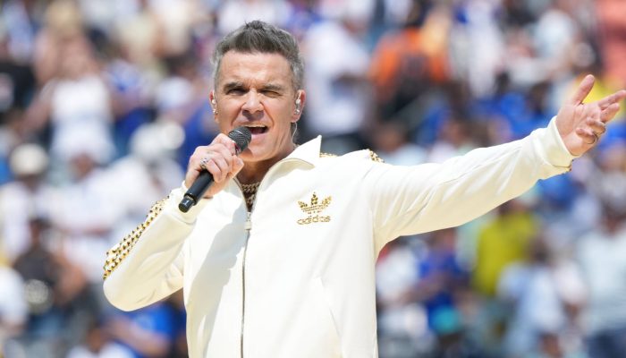 robbie-williams-2025-foto-Etsuo-Hara-Getty-Images-2228054691.jpg