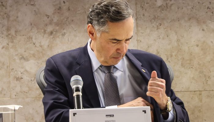 roberto-barroso-stf-scaled.jpg