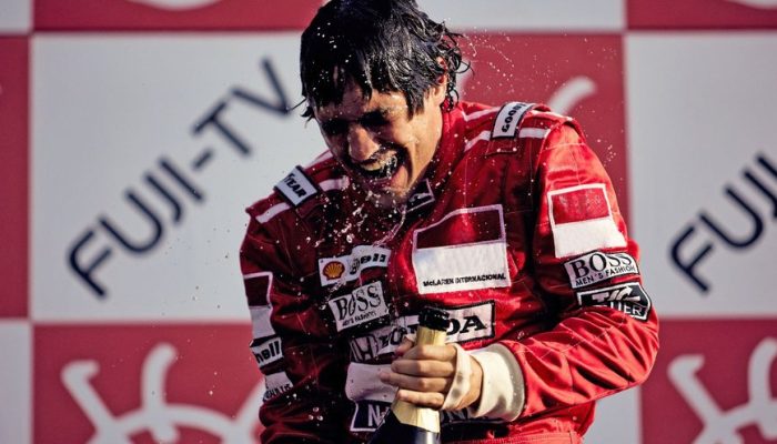 senna-minisserie-sobre-a-vida-e-a-carreira-de-ayrton-senna-vence-o-premios-platino-2025_widelg.jpg