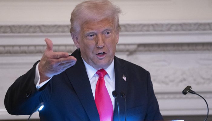 trump.canada.jpg trump.canada.jpg