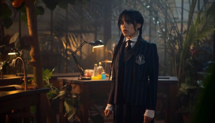 wandinha-jenna-ortega-halloween-foto-vlad-cioplea-netflix_widelg.jpg